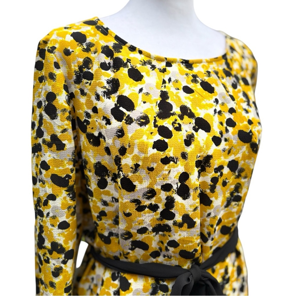 H&M Abstract Brushed Floral Yellow Crepe Dress | (US 12*) - Picture 5 of 10